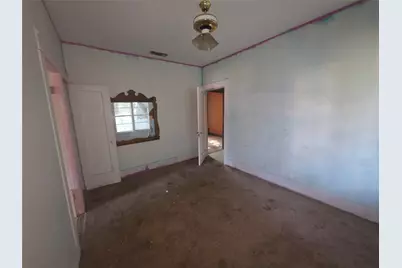 905 W Walker Street, Breckenridge, TX 76424 - Photo 10