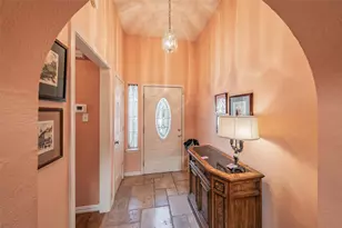1108 Middlebury Ln, Euless, TX 76040 - Photo 4