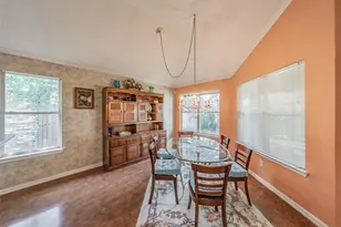 1108 Middlebury Ln, Euless, TX 76040 - Photo 8