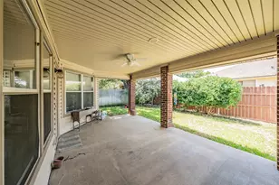 1108 Middlebury Ln, Euless, TX 76040 - Photo 30