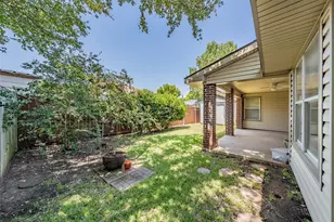 1108 Middlebury Ln, Euless, TX 76040 - Photo 32