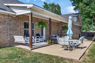 424 E Pennsylvania Ave, Van, TX 75790 - Photo 22