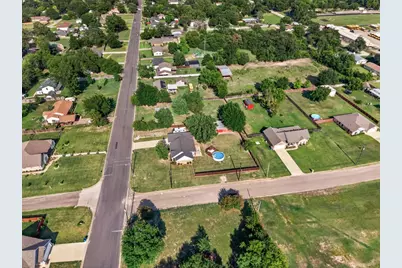 424 E Pennsylvania Avenue, Van, TX 75790 - Photo 32
