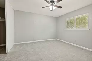 2640 Santiago Cir, Grand Prairie, TX 75052 - Photo 8