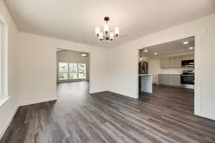 4717 Mandalay Dr, Arlington, TX 76016 - Photo 6