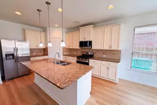 174 Hampton Dr, Fate, TX 75087 - Photo 2