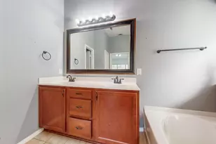 6904 Dream Dust Dr, North Richland Hills, TX 76180 - Photo 6