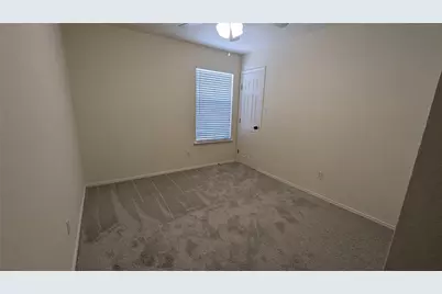 916 Heberle Drive, Burleson, TX 76028 - Photo 10
