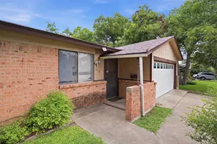 816 SW Sundown Trail, Burleson, TX 76028 - Photo 4