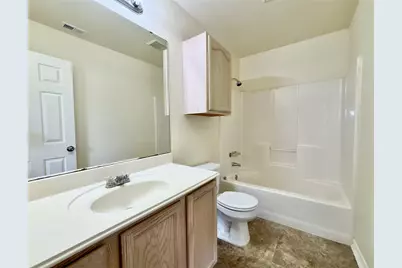 2001 Solomon Drive, Commerce, TX 75428 - Photo 14