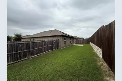 1113 Meadow Side Drive, Princeton, TX 75407 - Photo 20