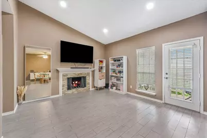 8600 Coppertowne Lane #501, Dallas, TX 75243 - Photo 2