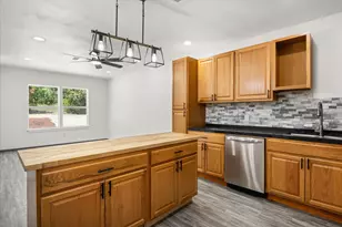 3614 Sioux Trail, Granbury, TX 76048 - Photo 14
