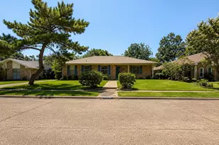 13630 Willow Bend Rd, Dallas, TX 75240 - Photo 2