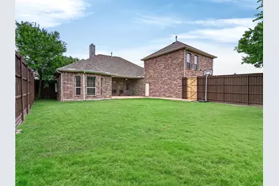 9861 Chamber Hall Drive, Frisco, TX 75033 - Photo 26