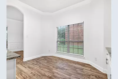 9861 Chamber Hall Drive, Frisco, TX 75033 - Photo 10