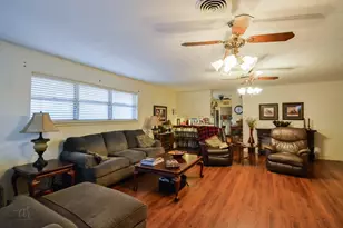 2233 River Oaks Cir, Abilene, TX 79605 - Photo 6