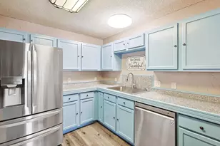 1404 Ross Dr, Lewisville, TX 75067 - Photo 6