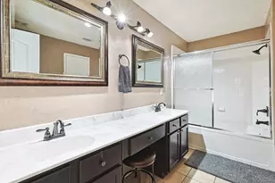 1404 Ross Dr, Lewisville, TX 75067 - Photo 12