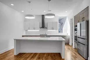 426 W 9th St, Dallas, TX 75208 - Photo 8