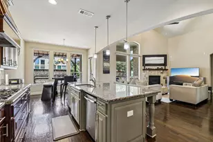 1123 Blue Lake Blvd, Arlington, TX 76005 - Photo 10