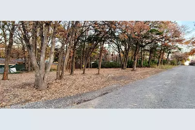 1963 Hillcrest Circle, Gordonville, TX 76245 - Photo 6