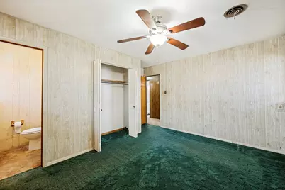 5213 Bonnie Wayne Street, Haltom City, TX 76117 - Photo 12