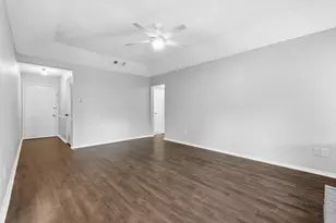 5907 Cedar Ridge Dr, Arlington, TX 76017 - Photo 6