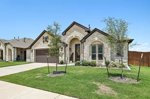 121 Claywood Dr, Glenn Heights, TX 75154 - Photo 4