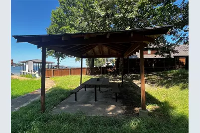 196 Scenic Drive, Mabank, TX 75156 - Photo 12