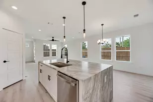 2326 Fairfax Dr, Irving, TX 75060 - Photo 12