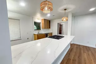 705 Magnolia St, Denton, TX 76201 - Photo 6