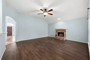 3221 Canary Ln, Midlothian, TX 76065 - Photo 14