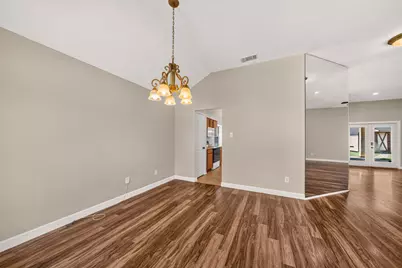 412 Sugar Mill Road, Cedar Hill, TX 75104 - Photo 4