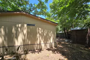 122 Coty Ln, Graford, TX 76449 - Photo 18