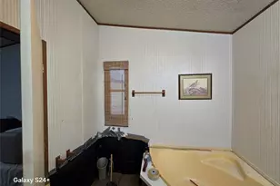 122 Coty Ln, Graford, TX 76449 - Photo 6