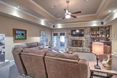 1010 Kiowa Drive W, Lake Kiowa, TX 76240 - Photo 6