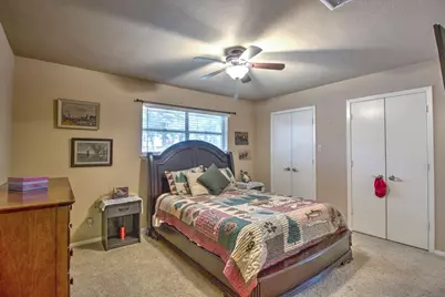 1010 Kiowa Drive W, Lake Kiowa, TX 76240 - Photo 14