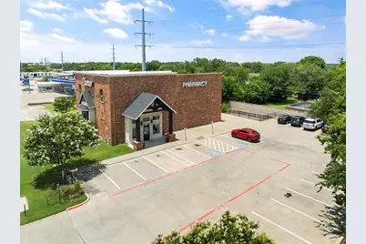 207 E Byron Nelson Boulevard, Roanoke, TX 76262 - Photo 6