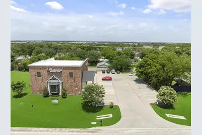 207 E Byron Nelson Boulevard, Roanoke, TX 76262 - Photo 10