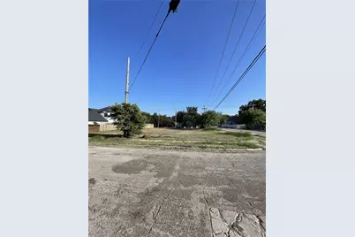 1400 E Morphy Street, Fort Worth, TX 76104 - Photo 8