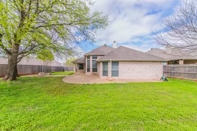 5212 Estrella Lane, Benbrook, TX 76126 - Photo 16