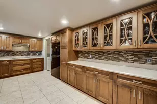 6708 Olivewood Dr, Arlington, TX 76001 - Photo 8