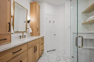 2702 Lawtherwood Ct, Dallas, TX 75214 - Photo 20
