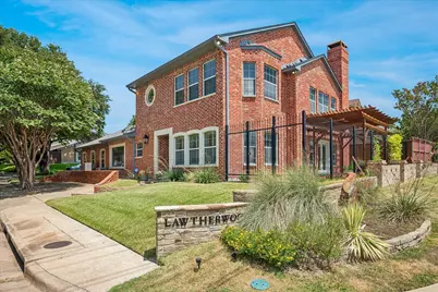 2702 Lawtherwood Court, Dallas, TX 75214 - Photo 2