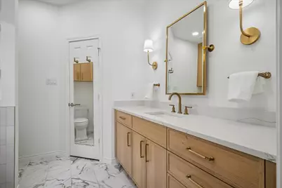 2702 Lawtherwood Court, Dallas, TX 75214 - Photo 20