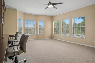 2702 Lawtherwood Court, Dallas, TX 75214 - Photo 32