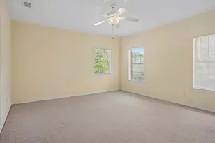 2702 Lawtherwood Ct, Dallas, TX 75214 - Photo 28