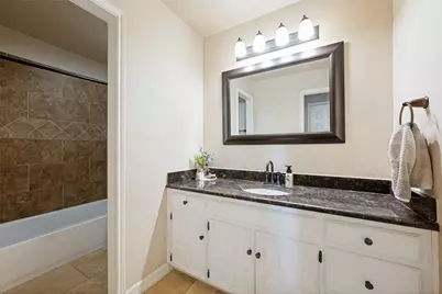 3403 Sunset Oaks Street, Dalworthington Gardens, TX 76016 - Photo 24