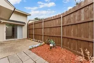 2011 Towngate Dr, Garland, TX 75041 - Photo 6